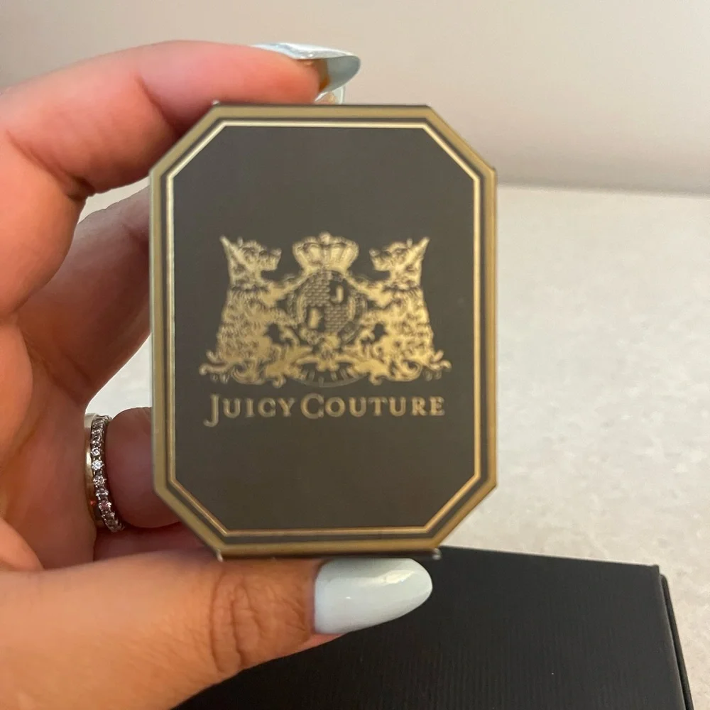 Juicy Couture Peace Sign Necklace with CZ *Brand New with Tags* - Picture 11 of 11